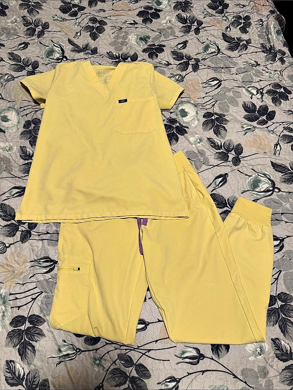FIGS bestseller Scrub Set butter yellow Size XS